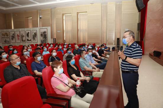 http://www.nyfy.com.cn/__local/2/F4/8D/90B6673C5B6F5867DA882CA878F_83BC2FE0_7C84.jpg